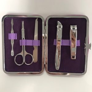 NWT Avon Foot Works Total Pedicure Kit